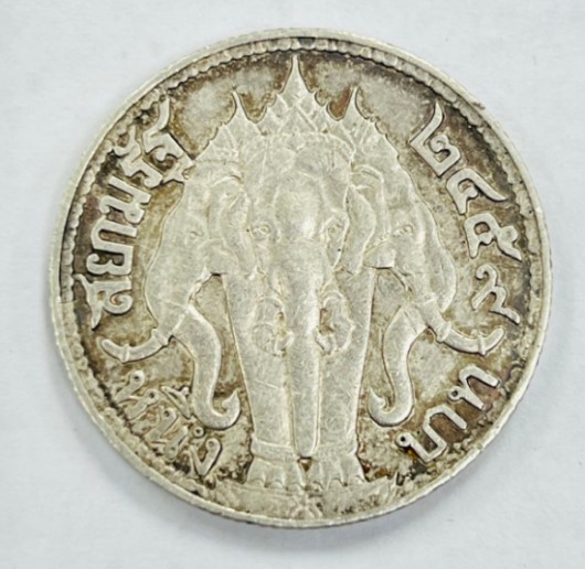 เหรียญกษาปณ์ 1 บาท รัชกาลที่ 6 (ร.6) มหาวชิราวุธ หลังช้างสามเศียร ปี 2459**เนื้อเงิน**