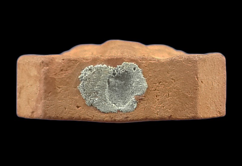 พระเนื้อดินพิมพ์ทรงเม่น วัดบางนมโค รุ่นสู่มาตุภูมิ ปี33 หลวงพ่อฤาษีลิงดำ ปลุกเสก