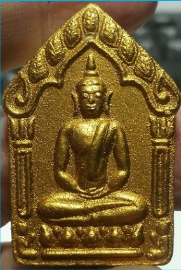 ขุนแผน หลวงพ่อสาคร รุ่นผ้าป่าพิมพ์ใหญ่ปี 2546 เนื้อผงพรายกุมาร นิยม ตะกรุดทองแดงคู่ บรอนด์เต็ม จมูกโ