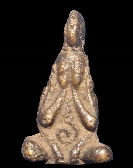 พระปิดตาหลวงพ่อยุ้ย วัดบางกะปิ  ปี 2484 