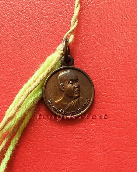 ประคำผงว่านเกสร108 รุ่นแรก หลวงพ่ออุตตมะ วัดวังก์วิเวการาม จ.กาญจนบุรี มีเหรียญห้อยปลายประคำด้วยค่ะ