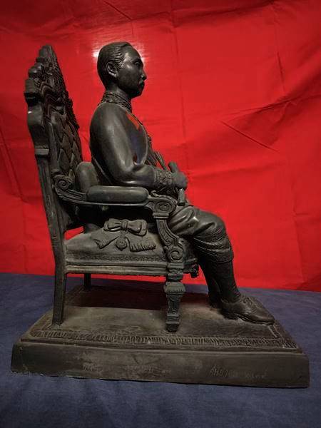 พระบรมรูปรัชกาลที่ 5 กรมป่าไม้ครบรอบ 100 ปี พ.ศ.2539 องค์พระฯขนาดไซ้ส์ใหญ่