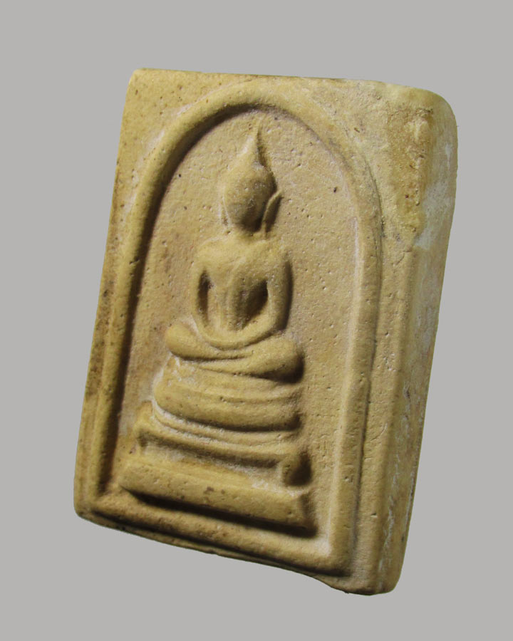 พระสมเด็จ พิมพ์สังฆาฎิ หลวงปู่จันทร์ วัดศรีเทพฯ ปี2500