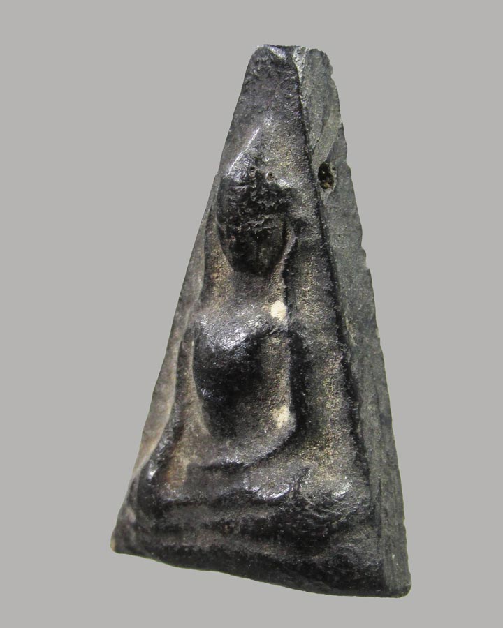 พระอู่ทองออกศึก พิมพ์ผงสุพรรณ วัดพระศรีรัตนมหาธาตุ สุพรรณบุรี ปี 2510(หลวงพ่อมุ่ยเสก)