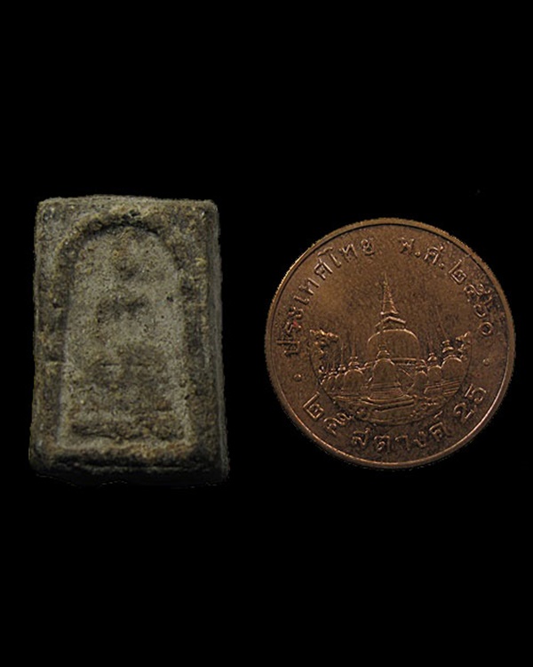 พระสมเด็จคะแนนจิ๋ว ปี 2506 ( เนื้อดำแก่มวลสารหลวงพ่อทวด ปี 2497 )วัดประสาทฯ กทม.