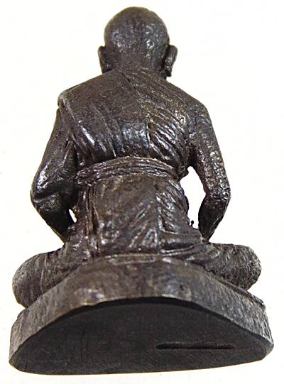  รูปหล่อหลวงพ่อขวัญ วัดบ้านไร่ จ พิจิตร เนื้อนวะ