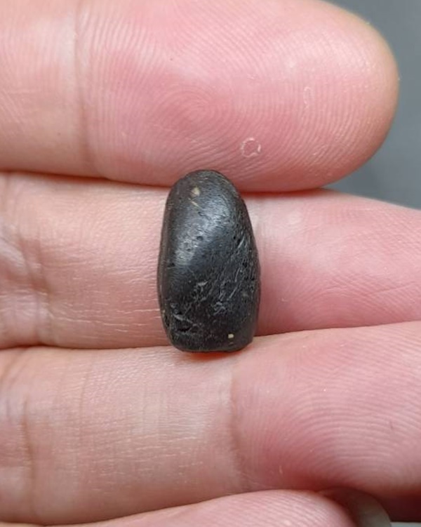 พระคงจิ๋ว หลวงพ่อพริ้ง วัดบางปะกอก กทม.เนื้อผงคลุกรัก  