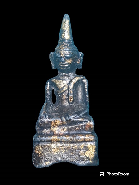 พระศิลปเชียงรุ้ง เนื้อตะกั่ว 