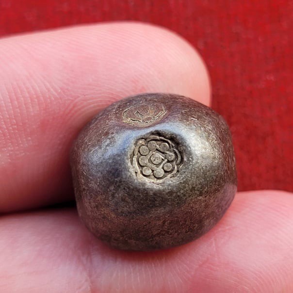 พดด้วงสมัยอยุธยา หนัก1บาท ตราชัดๆสวยๆ