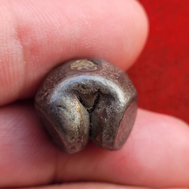 พดด้วงสมัยอยุธยา หนัก1บาท ตราชัดๆสวยๆ