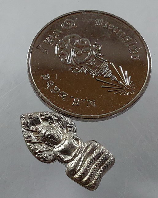 " เหรียญ พระนาคปรกใบมะขาม เสาร์๕ คูณพันล้าน หลวงพ่อคูณ ปริสุทโธ วัดบ้านไร่ จ.นครราชสีมา ปี 2537 เนื้