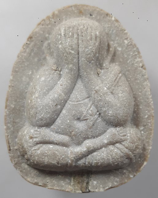 " พระปิดตา ผงเกสร หลังยันต์ดวง คูณลาภ คูณเงิน คูณทอง หลวงพ่อคูณ ปริสุทฺโธ วัดบ้านไร่ จ.นครราชสีมา ฝั