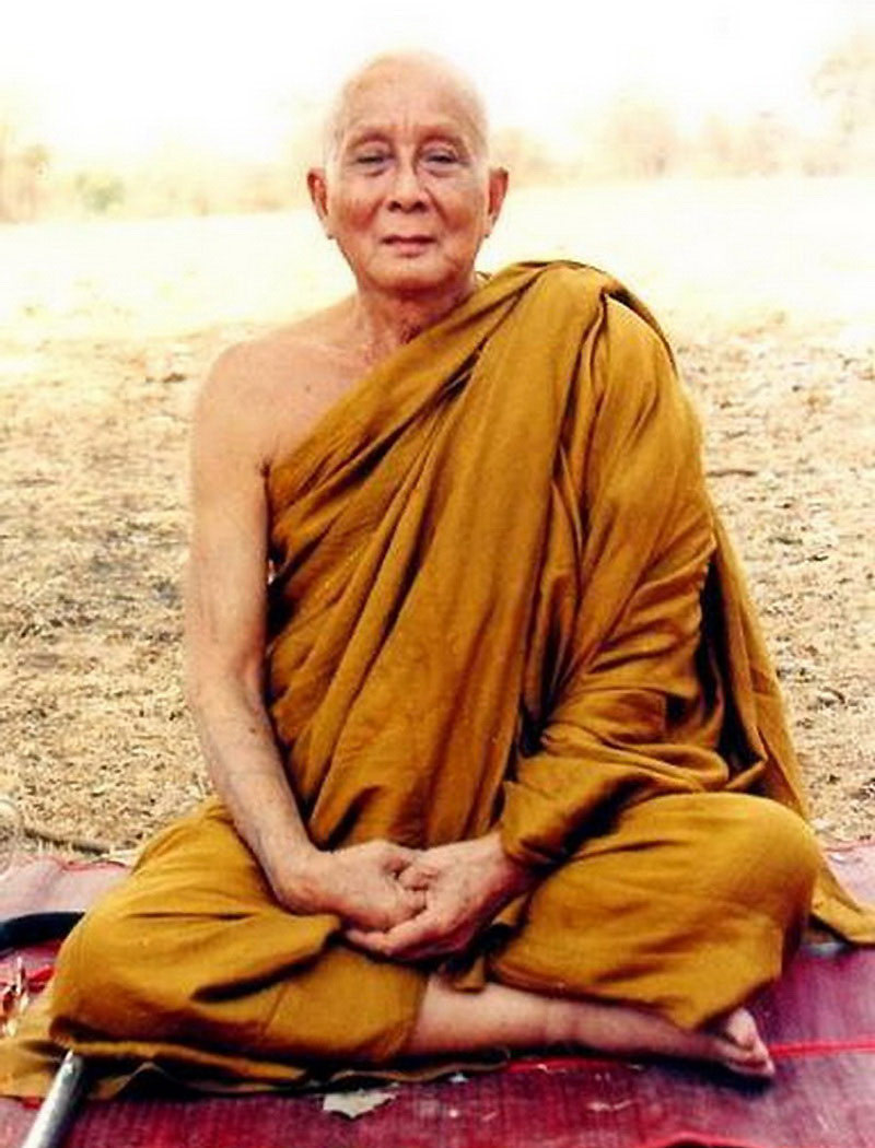 พระขุนแผน หลวงปู่หลอด วัดสิริกมลาวาส (วัดใหม่เสนา) กรุงเทพฯ 