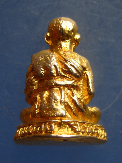 รูปหล่อ หลวงพ่อจิต วัดวังแดง พิจิตร