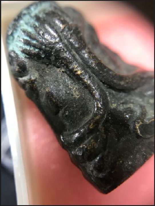 ****เคาะเดียวแดง - วัดใจ****พระปิดตาหลวงพ่ออิ่ม วัดหัวเขา เนื้อโลหะผสม ประมาณ พ.ศ 2470-2480 สุพรรณบุ