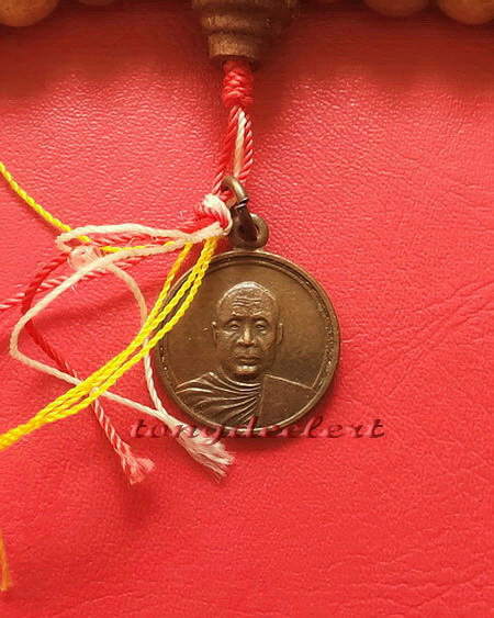 ประคำไม้ หลวงพ่ออุตตมะ วัดวังก์วิเวการาม จ.กาญจนบุรี