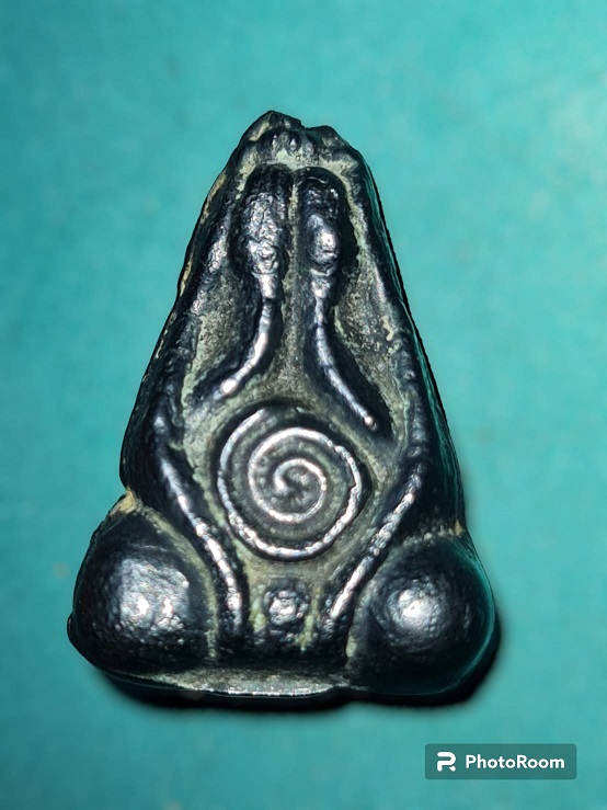 พระปิดตาหลวงพ่ออี๋ เนื้อเมฆพัด วัดสัตหีบ จ.ชลบุรี