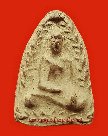 	พระสรรค์นั่งพิมพ์สะดุ้งกลับหลังยันต์ เนื้อดิน หลวงพ่อกวย วัดโฆสิตาราม จ.ชัยนาท สวยมากค่ะ