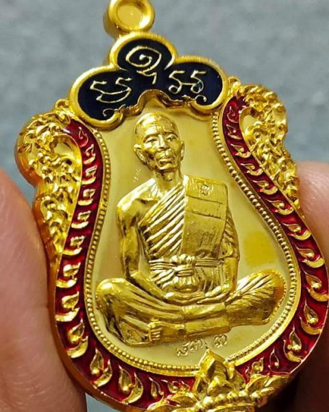 หลวงพ่อคูณวัดบ้านไร่"ปาฎิหารย์eod"เสมากะไหล่ทองสวยกริ๊บ