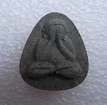 พระปิดตาผาสุก วัดเลา บางขุนเทียน  ปี 37 เนื้อผงใบลาน