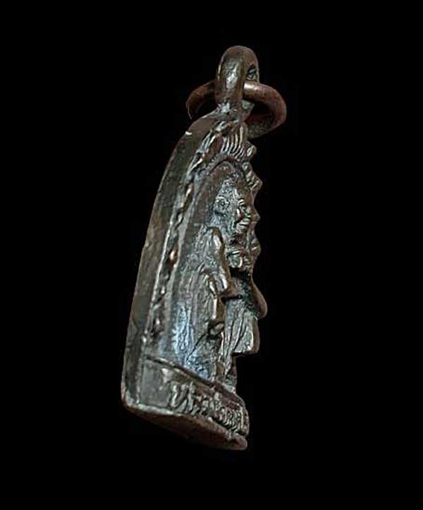 เหรียญหล่อหลวงพ่อคูณ ปริสุทโธ วัดบ้านไร่ รุ่นเสาร์ห้าคูณพันล้าน ๒๕๓๗  