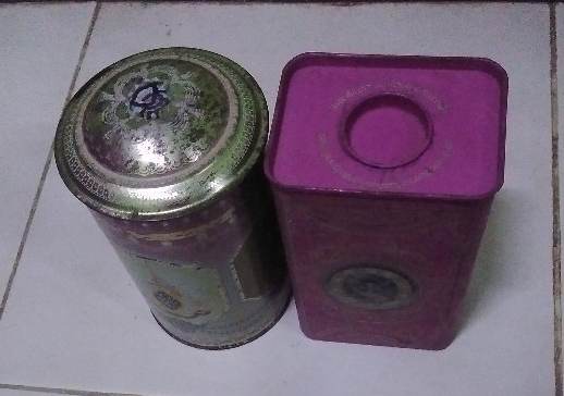 กระปุกออมสิน ของธนาคารออมสิน 2 ใบ งานสังกะสี เก่า 