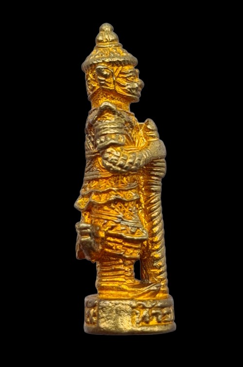 รูปหล่อลอยองค์ท้าวเวสสุวรรณ อาจารย์อิฏฐ์ วัดจุฬามณี ปี 2545 (ตอกโค้ต) สร้างน้อย หายาก!!