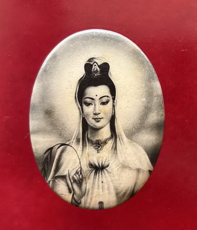 ล็อคเก็ต พระโพธิสัตว์ เจ้าแม่กวนอิม วัดมังกรกมลาวาส(เล่งเน่ยยี่) เก่าและสวยคลาสสิค พระพักตร์งดงามมาก