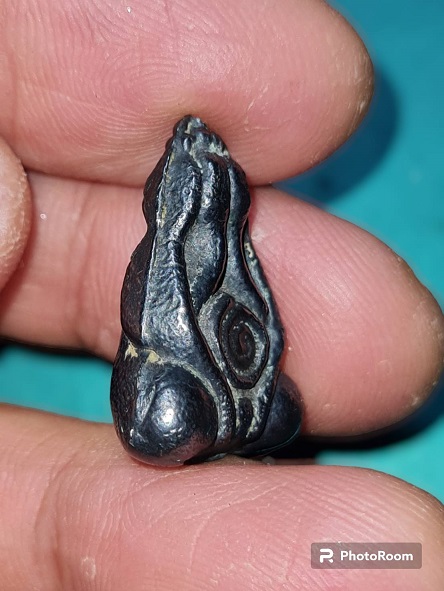 พระปิดตาหลวงพ่ออี๋ เนื้อเมฆพัด วัดสัตหีบ จ.ชลบุรี