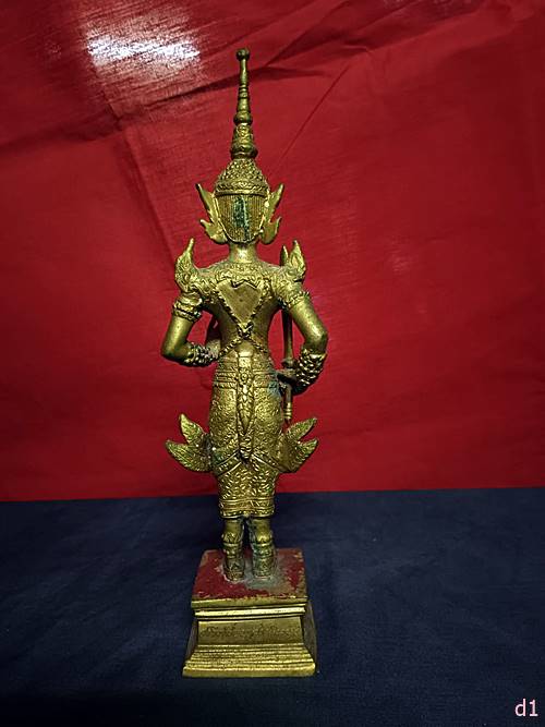 พระสยามเทวาธิราช มูลนิธิกัลยาณวิสุทธิ์ จัดสร้าง เมื่อวันที่ 23 ธันวาคม 2525 อนุสรณ์ 200 ปี