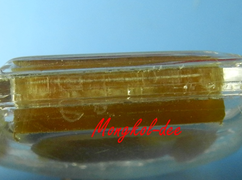 แพะมหาเสน่ห์ ตัวผู้ ขนาดใหญ่ แกะจากเขาควาย สีน้ำผึ้ง หลวงพ่อสิน วัดละหารใหญ่ จ.ระยอง AAA