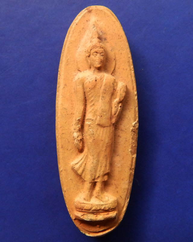 4.พระลีลา 25 พุทธศตวรรษ เนื้อแร่