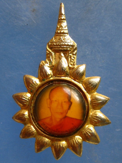เข็มกลัด หลวงพ่อทองอยู่ วัดหนองหมุก ชุมพร