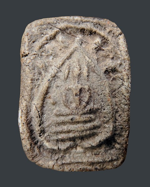 พระพิมพ์ใบโพธ์ใหญ่ หลวงพ่ออ่อน วัดหนองไผ่ จ.นครสวรรค์