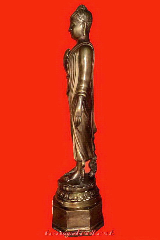 พระพุทธมงคลวิมลบูรพาโสภิต จ.สระแก้ว ขนาดใหญ่ สวยมากค่ะ