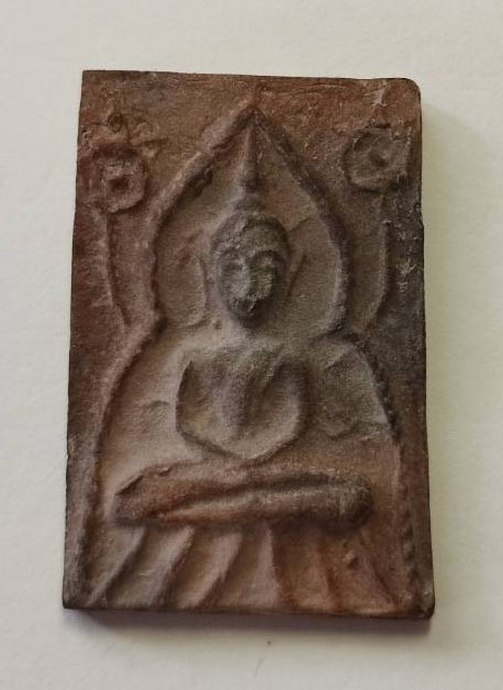 พระเนื้อดิน ไม่ทราบเกจิ  ไม่ทราบวัด สวยครับ