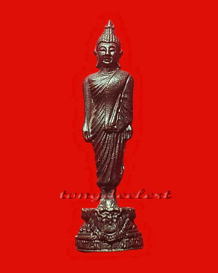พระพุทธเจ้าปางเปิดโลก หลวงปู่หลิว วัดไร่แตงทอง ปี 2539 ขนาดห้อยคอ สวยมากค่ะ