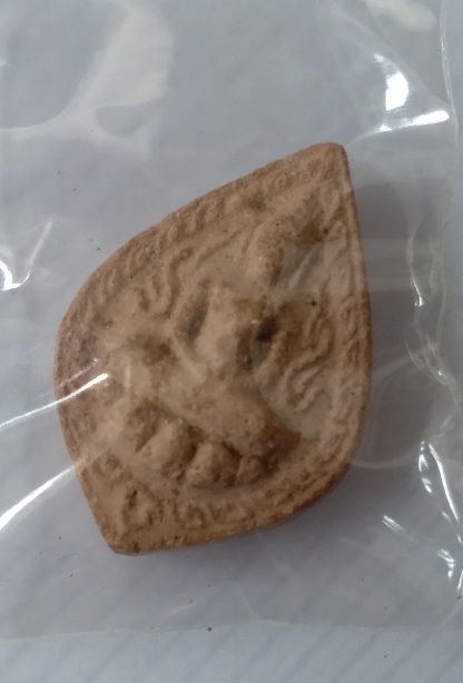 พระผงหยดน้ำเจ้าคุณสุพจณ์ วัดสุทัศน์