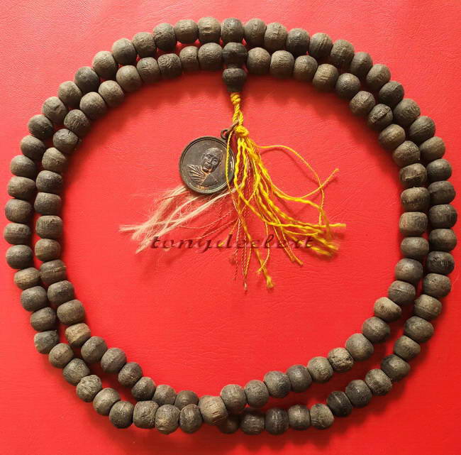 ประคำไม้ หลวงพ่ออุตตมะ วัดวังก์วิเวการาม จ.กาญจนบุรี