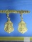 C162เข็มกลัดเหรียญพระแก้วมรกต หลัง ภปร. ลาภผลพูนทวี กระไหล่ทอง จำนนวน 2 เหรียญ