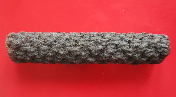 ตะกรุดอจินตัยมหาระงับดับภัยพิบัติ หลวงปู่ลมัย(ละมัย) ถักเชือก ลงรัก ขนาด 3 นิ้ว . 