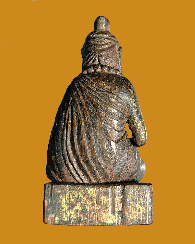 ฤาษีไม้แกะ