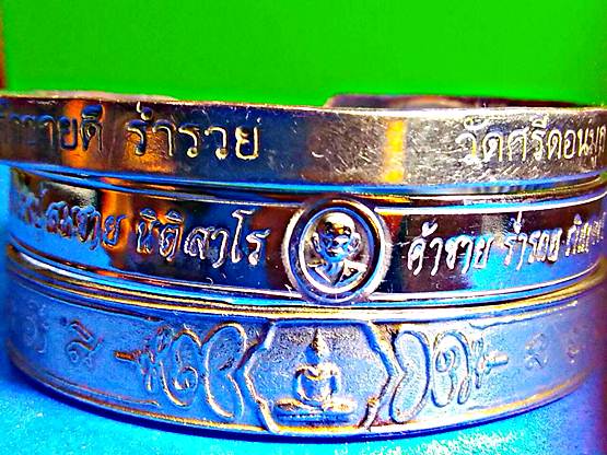 สุดปัง37 ชุดสะสมกำไลข้อมือ3 จาก 3 วัด เอาไปเลยเบาเบาสภาพใช้