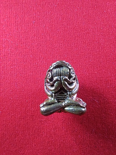 พระปิดตายันต์ยุ่งมหาอุตตโม ไตรมาส 53 หลวงพ่อสาคร วัดหนองกรับ จังหวัดระยอง ปี 2553