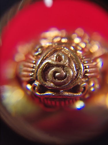 พระปิดตายันต์ยุ่งมหาอุตตโม ไตรมาส 53 หลวงพ่อสาคร วัดหนองกรับ จังหวัดระยอง ปี 2553