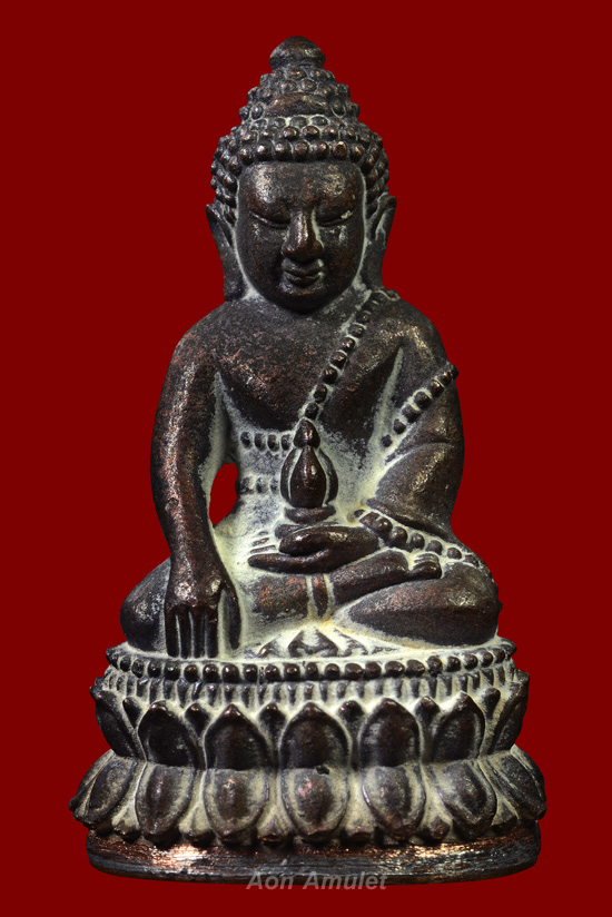 พระกริ่งเนื้อนวโลหะก้นทองแดง รุ่น ชินบัญชร หลวงพ่ออ่อง ถาวโร ถ้ำเขาวงกต พศ.2558 หมายเลข 1594