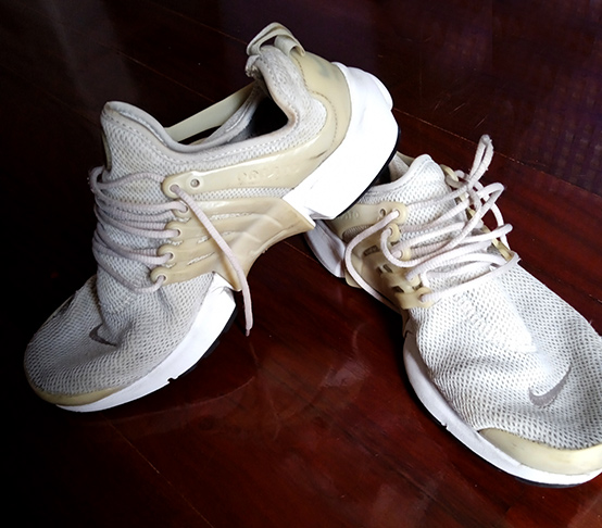 NIKE AIR PRESTO สีเทา ของแท้ ขายเอามันส์เพิ่มคะแนนFB แบ่งปันให้อย่างถูก