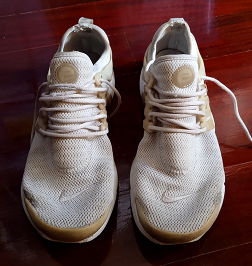 NIKE AIR PRESTO สีเทา ของแท้ ขายเอามันส์เพิ่มคะแนนFB แบ่งปันให้อย่างถูก