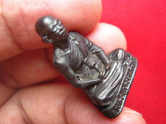 รูปหล่อหลวงพ่อบุญรอด ถิรจิตฺโต วัดดอนแค สุโขทัย ปี 2549 สวยคมชัด