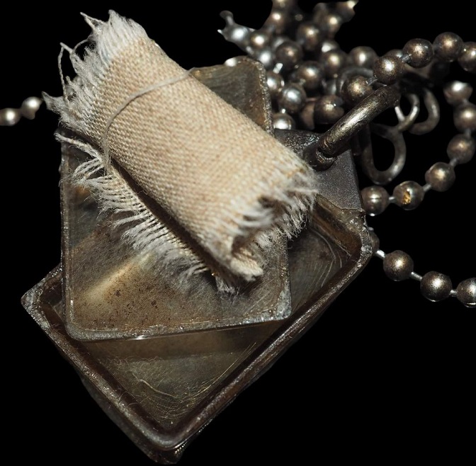 สีผึ้งเขียวหลวงพ่อทาบ วัดกระบกขึ้นผึ้ง จ.ระยอง